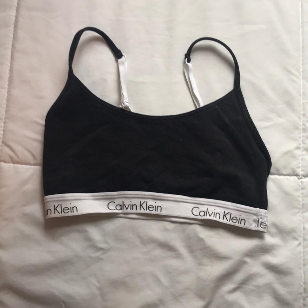 Calvin Klein Sports Bra